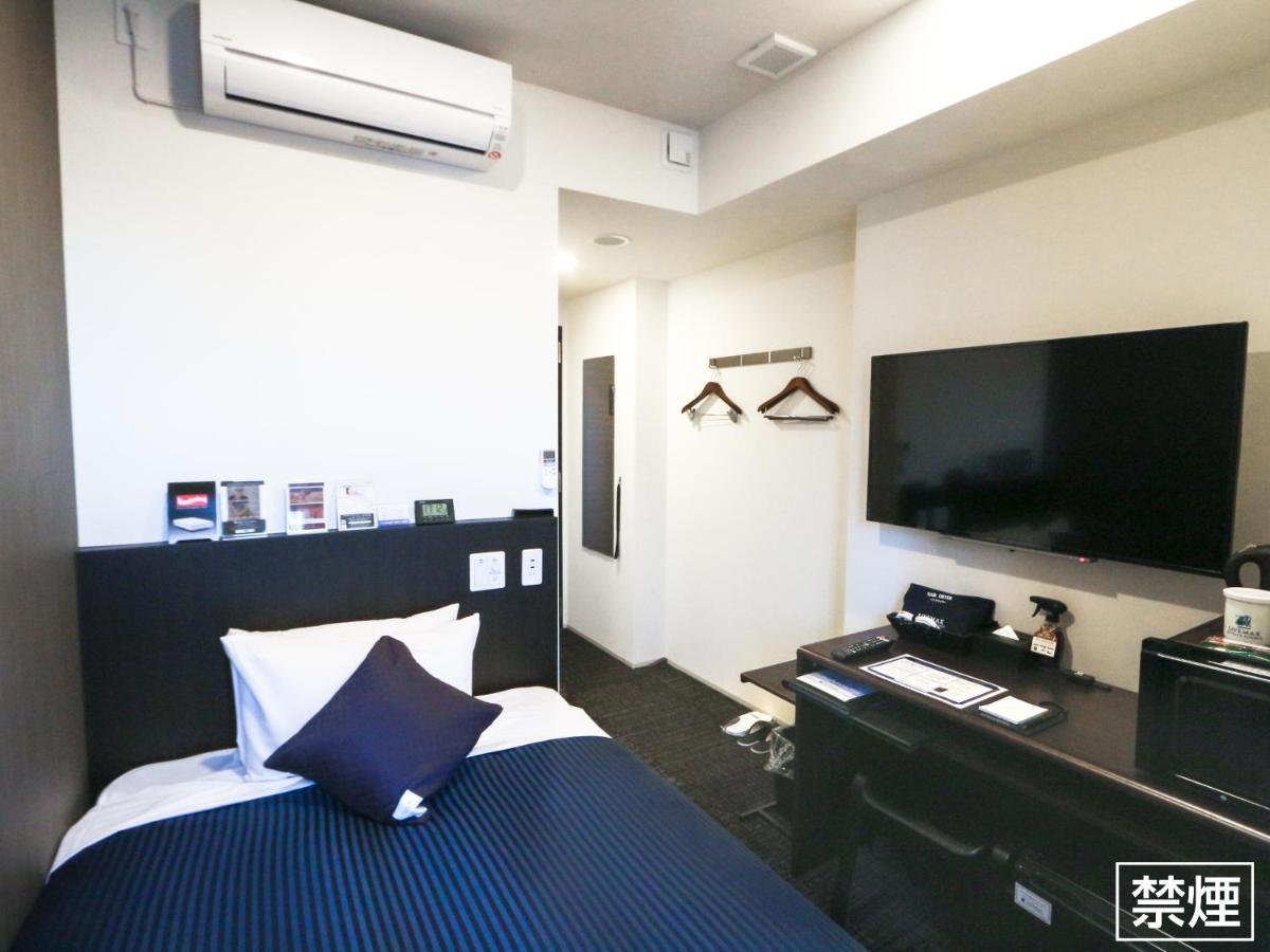 Hotel Livemax Yokohama Stadium Mae Exteriér fotografie